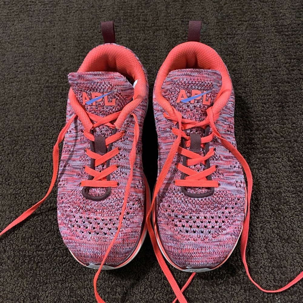 APL Techloom Sneakers